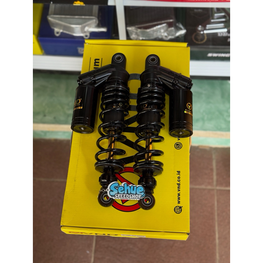 Shock vnd ak111 black as gold ukuran 320mm rx king cb gl supra dll