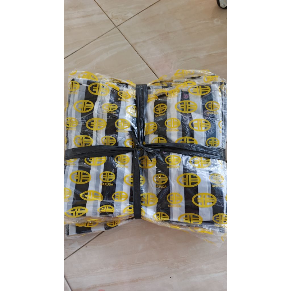 PLASTIK KRESEK HITAM PUTIH KRESEK LOREK