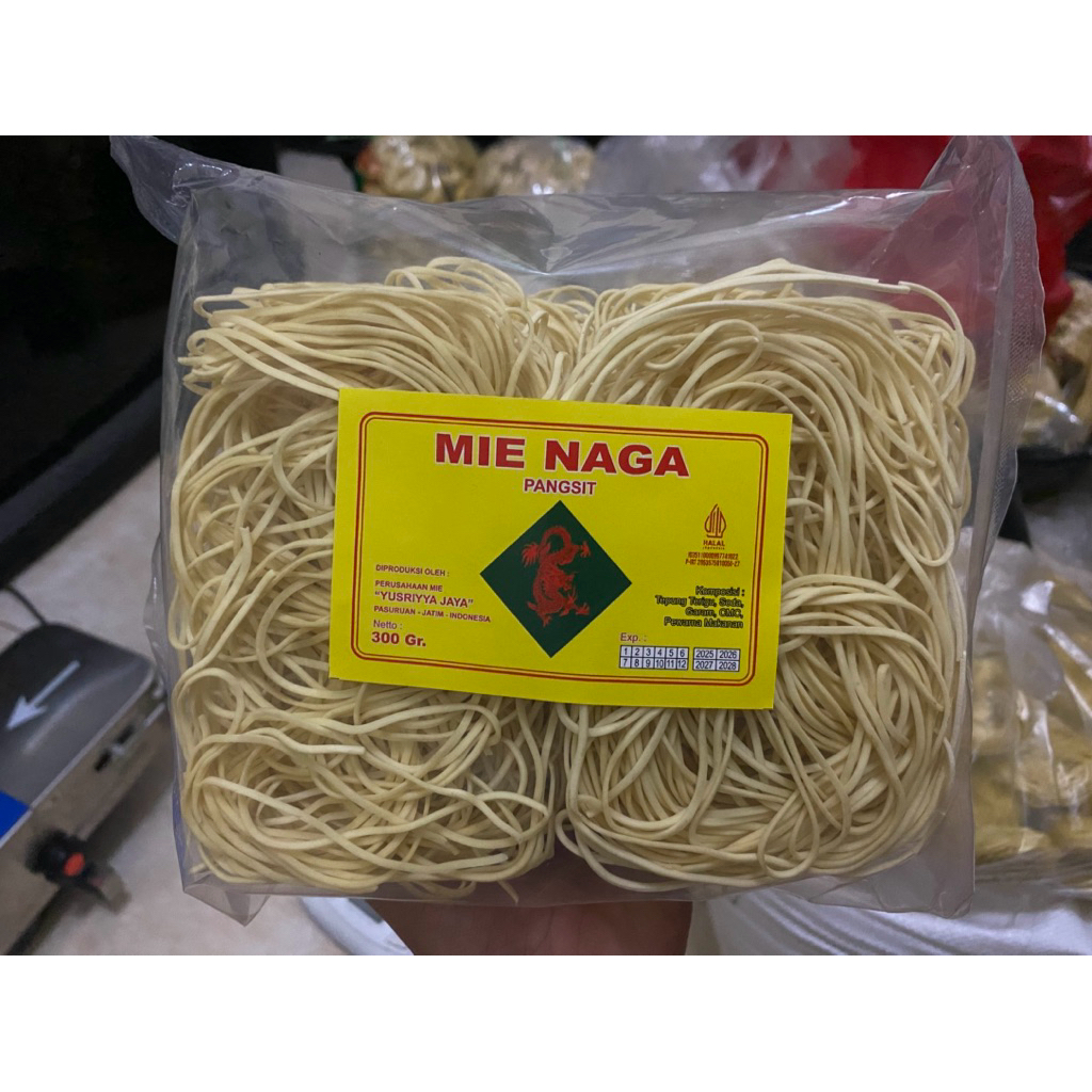 Mie Pangsit Kering Cap Mie Naga 300 g cocok untuk Mie Gacoan/Mie Yamin/Mie Ayam Pangsit