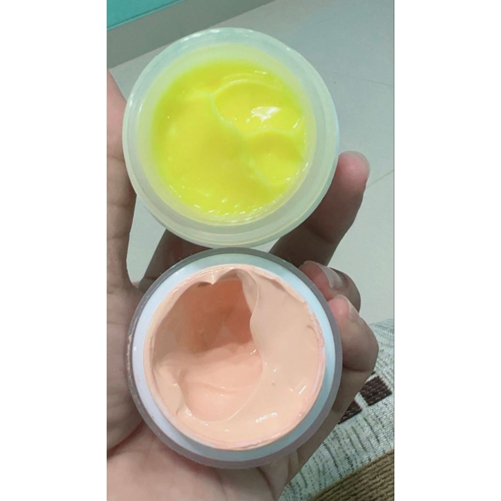 Cream siang malam flek bandel