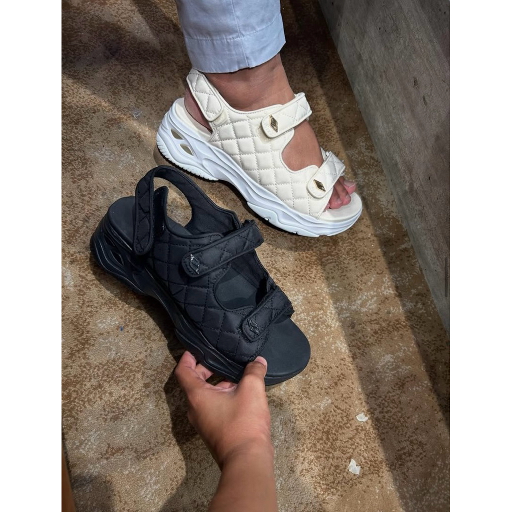 Skechers D'Lites 4.0 Women's Sandal