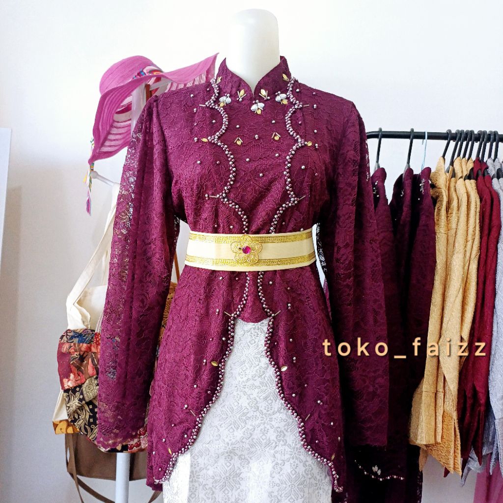 obi kebaya/obi belt kebaya/obi bros kebaya/obi kebaya bali/obi kebaya brukat/obi bros kebaya