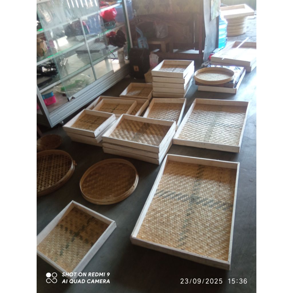 tampah tumpeng/tampah kotak/nampan bambu/tampah/tempat tumpeng/box tumpeng