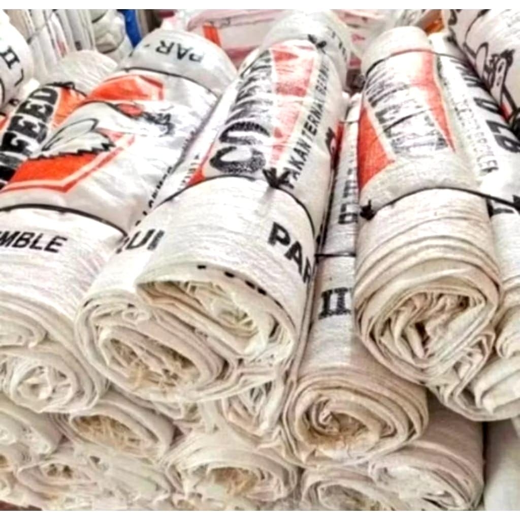 KARUNG PAKAN AYAM BRUTO 50 KG