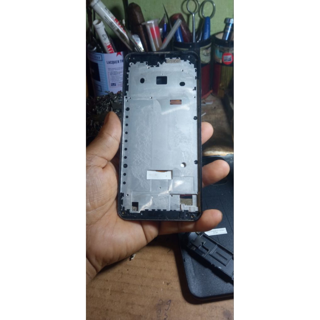 tatakan/Tulangan hp Evercoss M6A