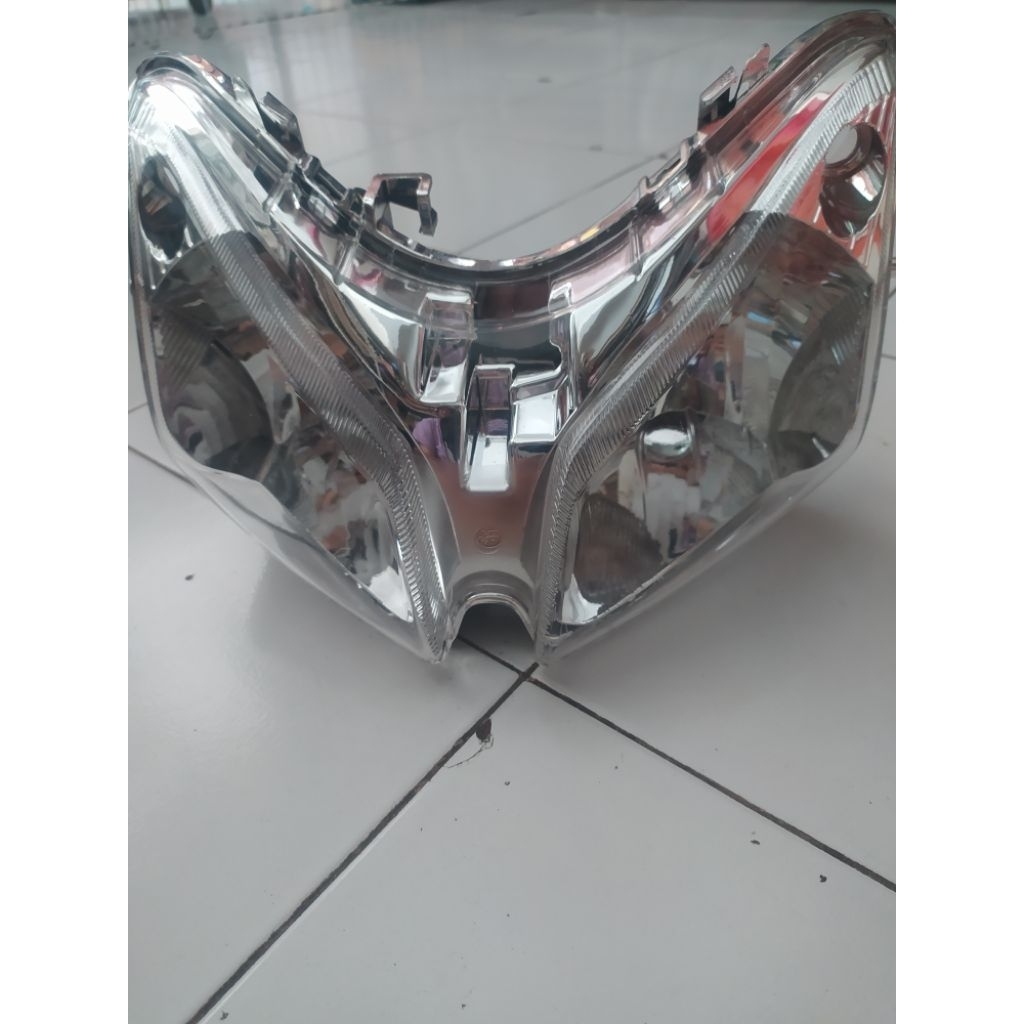 Lampu depan vario/reflektor depan vario