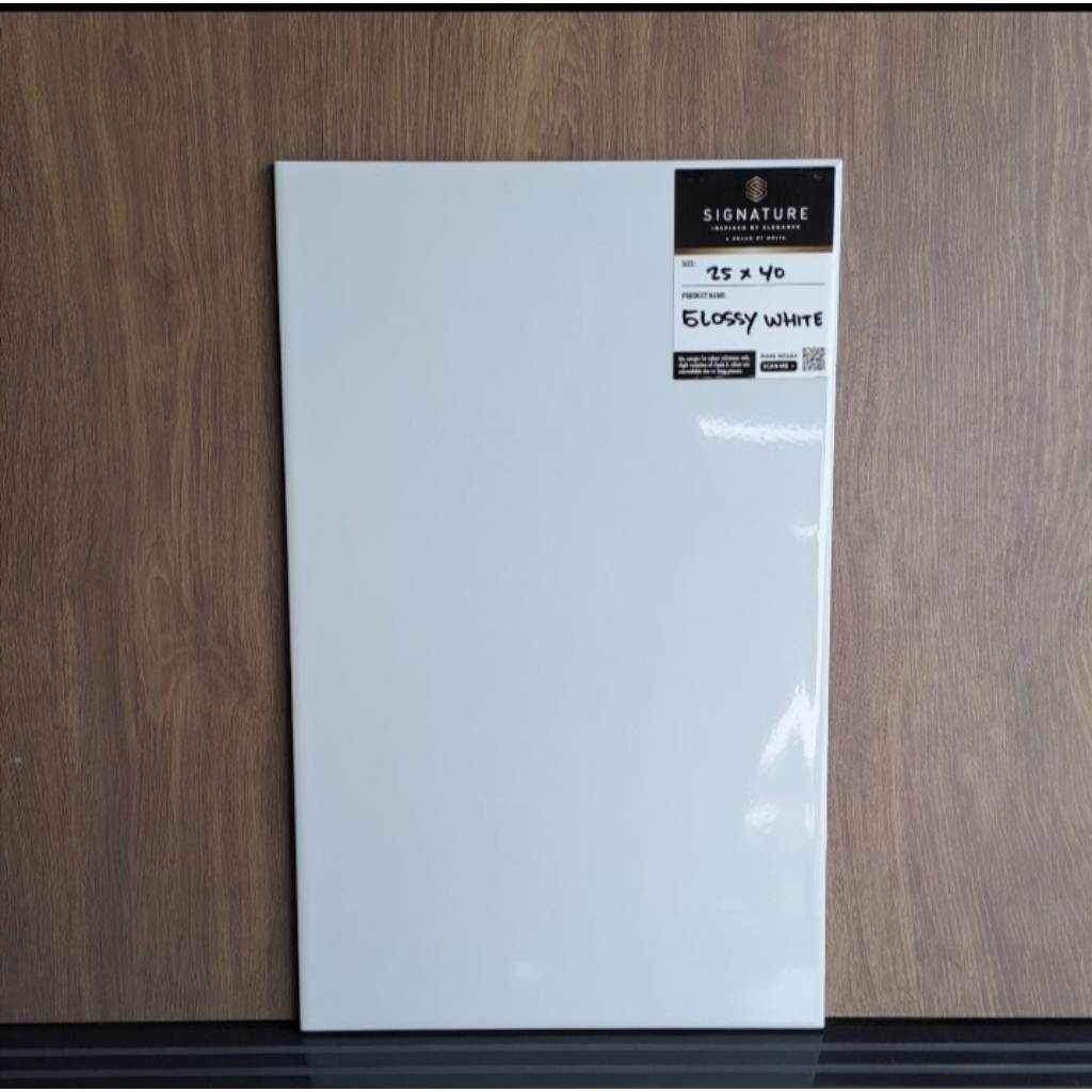 keramik mulia 25x40 putih polos
