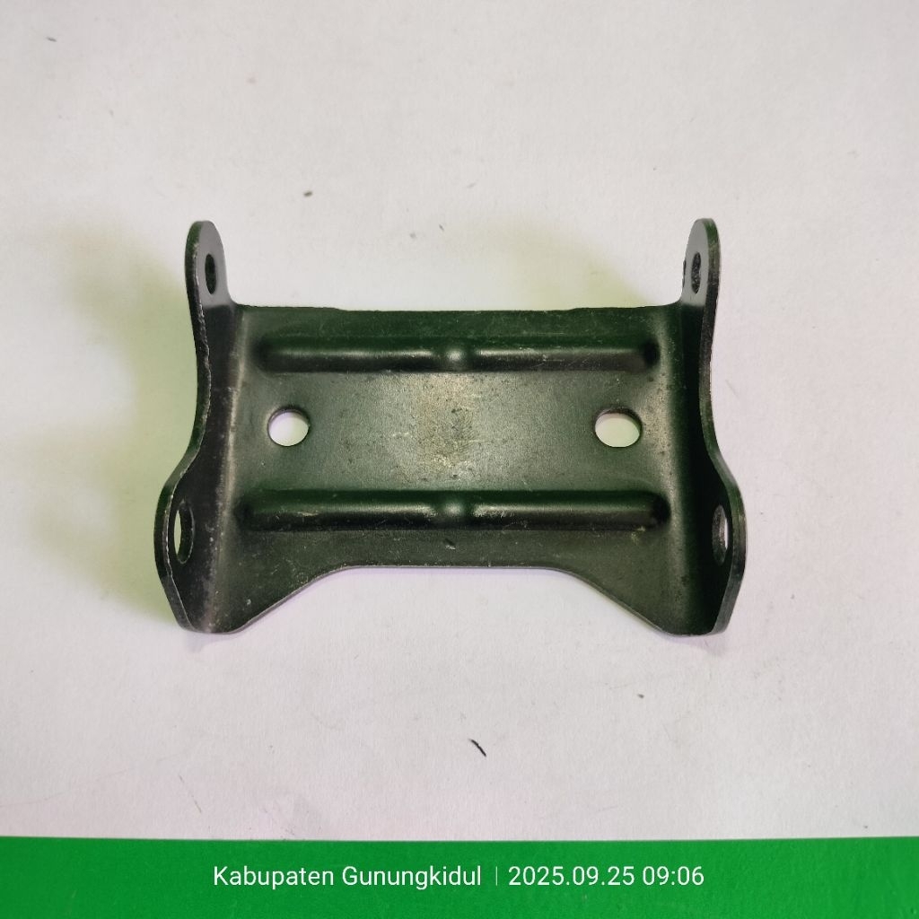 Brecket dudukan per Hinge Engsel Jok Sadel Honda PCX150 K97 ADV150 PCX160 K1Z 2021 77210-K97-T00