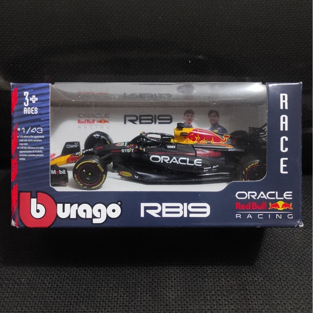 Mainan Diecast Mobil Bburago F1 1 / 43 Red Bull Max Verstappen ORI
