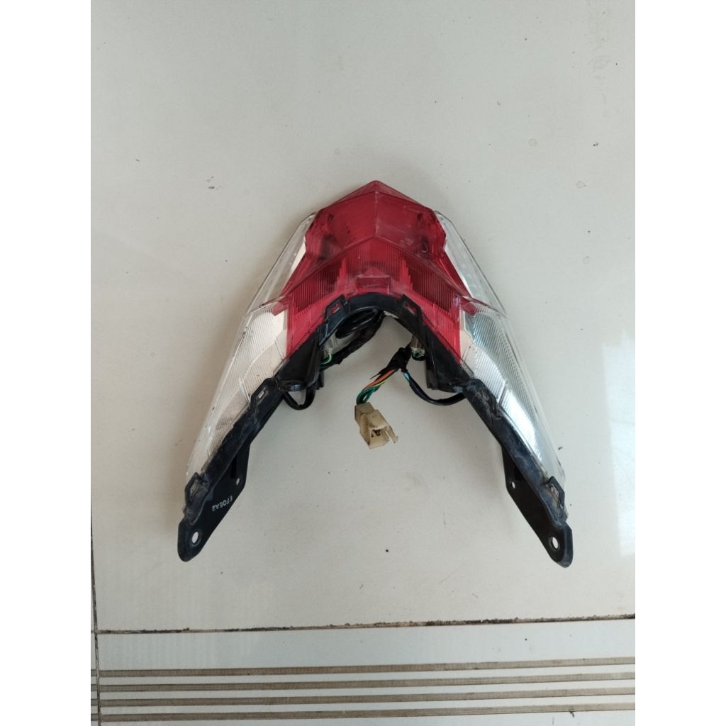 lampu belakang vario 125 led old ORIGINAL COPOTAN