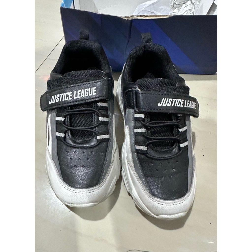 sepatu anak laki laki justice league