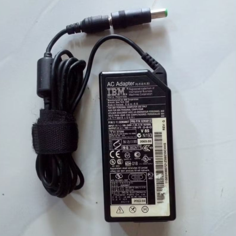 Adaptor 16V second ORI Segel untuk keyboard Yamaha series PSR 1000/1100/1500/2000/2100/3000 /S 975/9