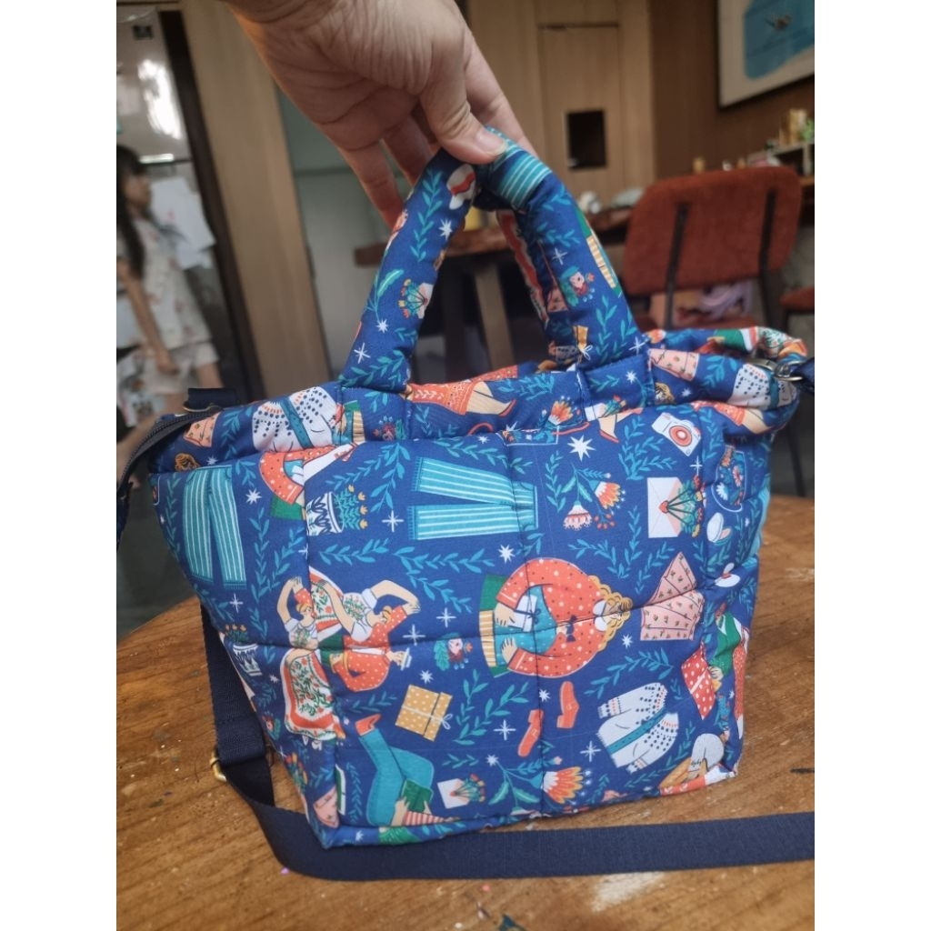 Puffer Bag Callista by Sovlo