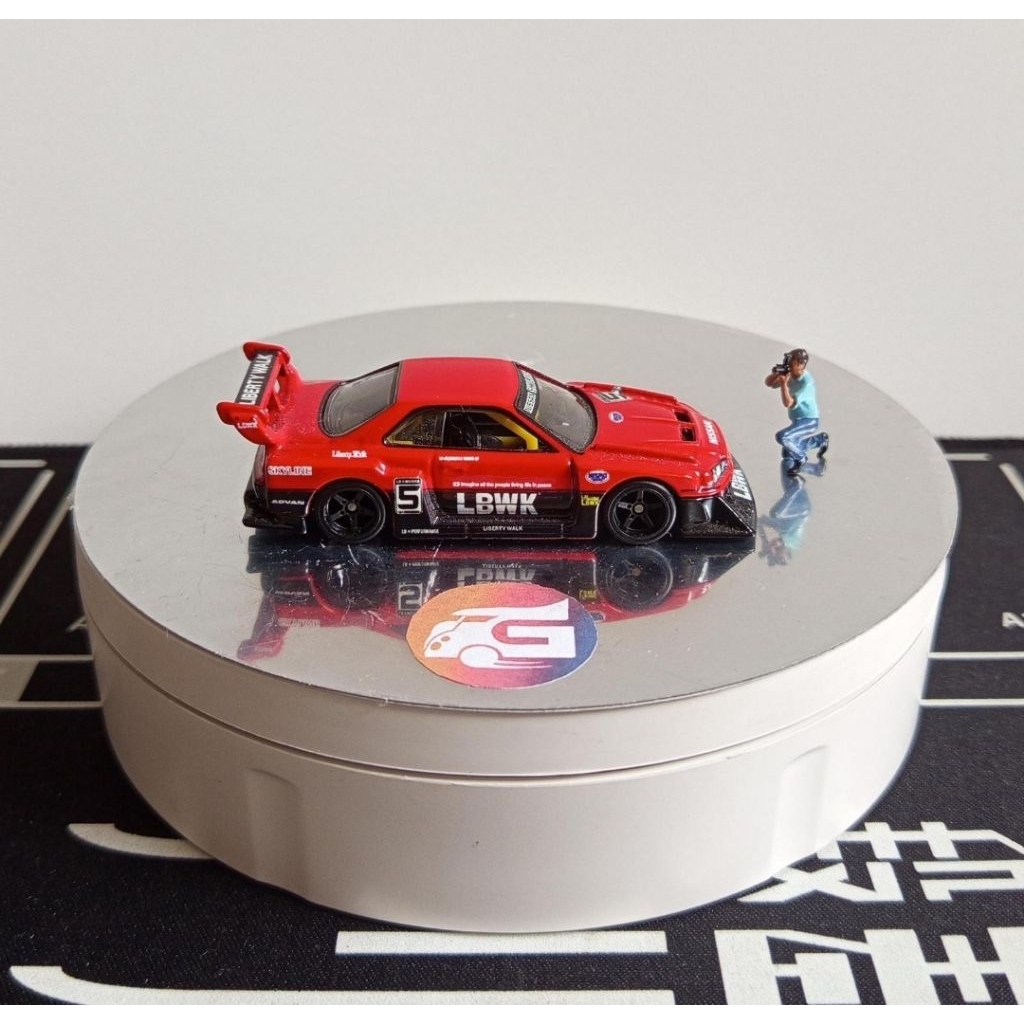 Hot wheels premium nissan skyline ER34 merah LBWK loose - hotwheels