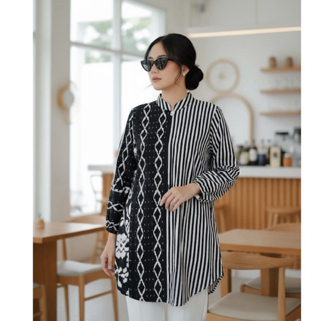 Shanaya Baju Batik Wanita Tunik Madania Tenun Original Zipper depan