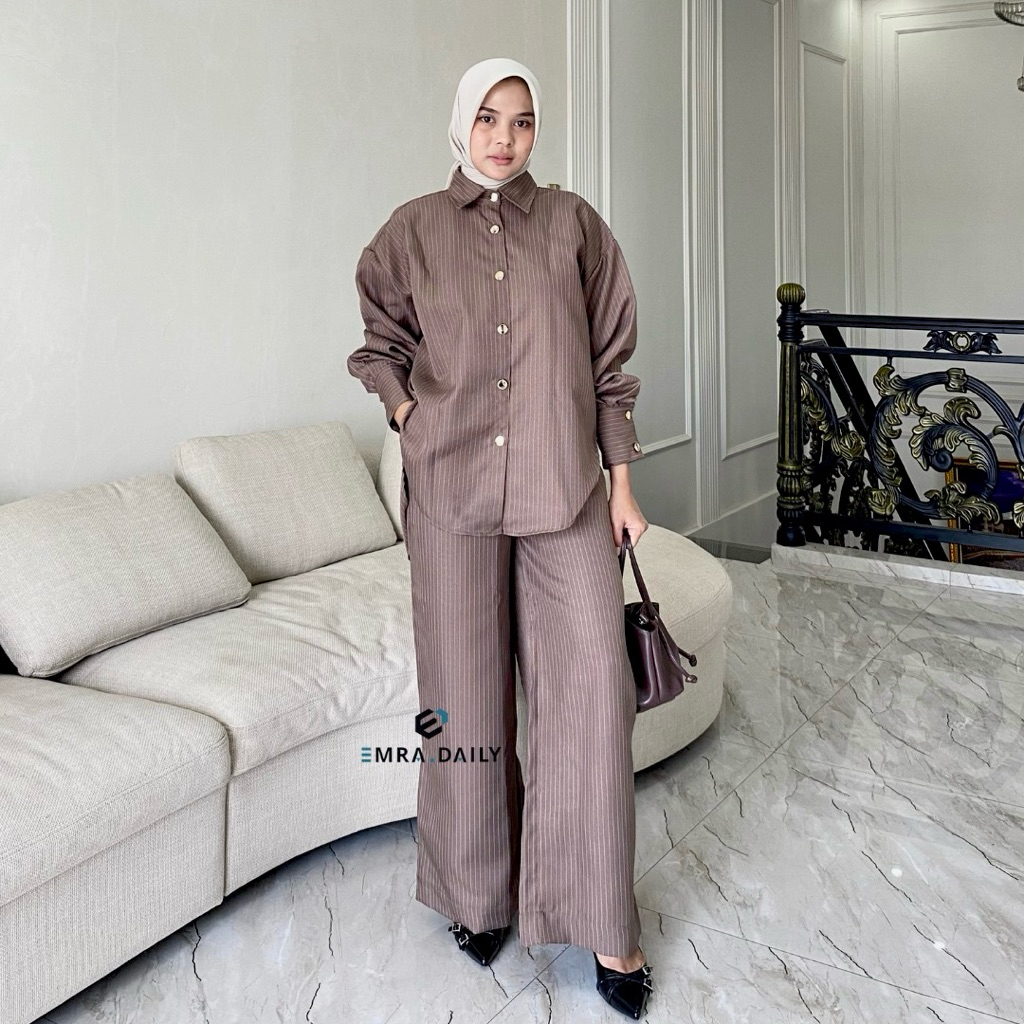 Set Kemeja Iranandha Outfit Set Oversize Salur Striped Setelan Kemeja Wanita Oversize Semiwool Katun