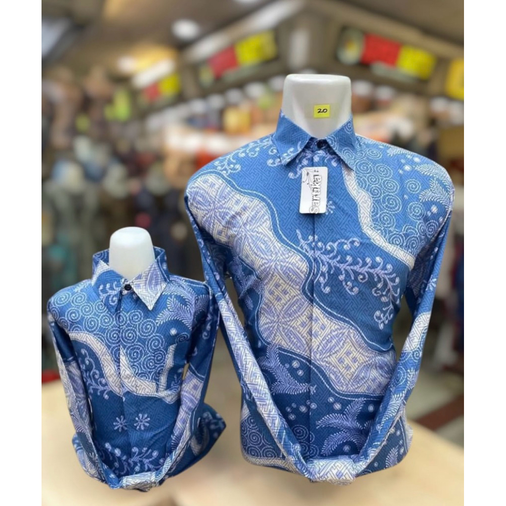 Kemeja batik pria biru langit Lengan panjang Berfuring