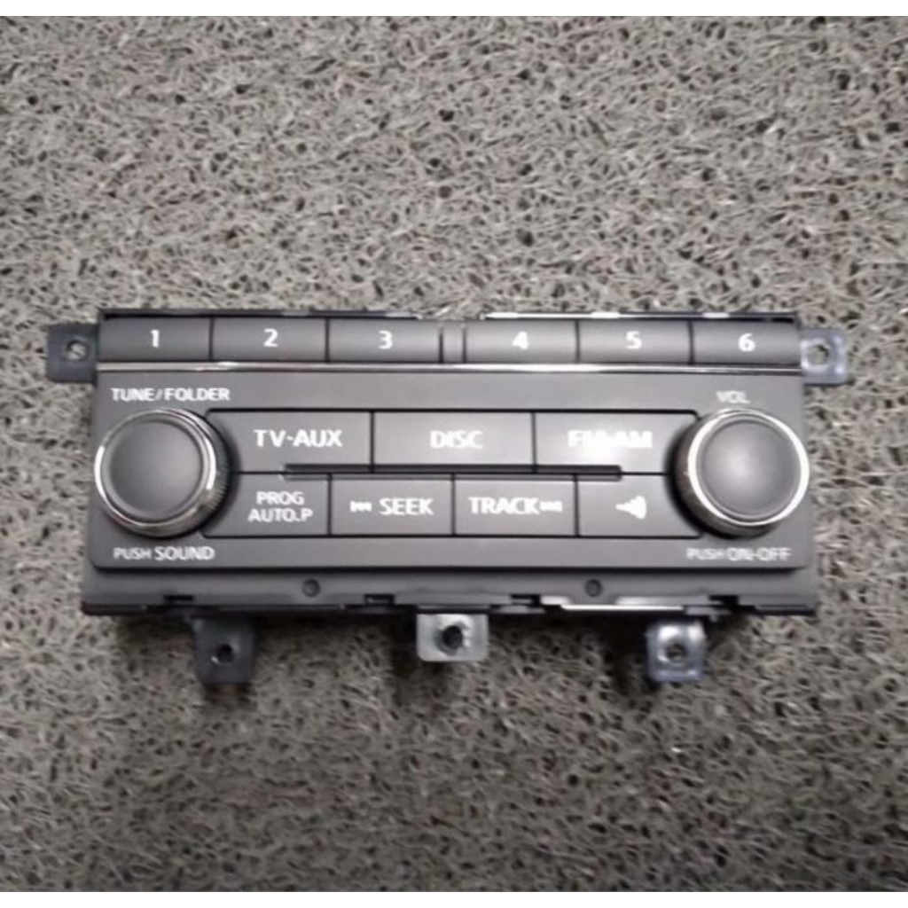 Headunit Nissan Elgrand E52