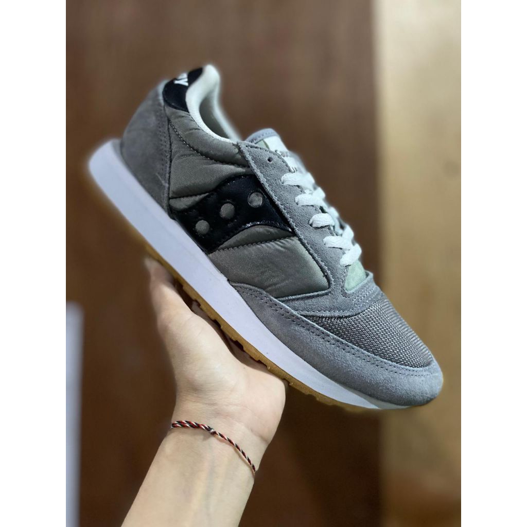 BIG SALE  SEPATU SAUCONY VTG JAZZ  GREY BLACK (PROMO TINGGAL UK 43 )