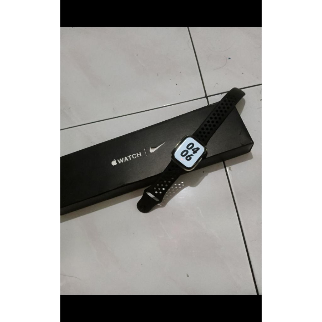 appel watch series 7 Nike 41mm