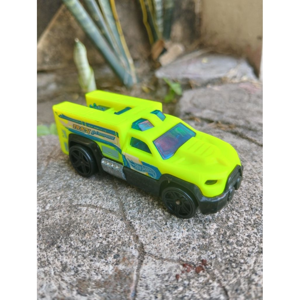 hotwheels loose/bekas/second (RESCUE DUTTY)