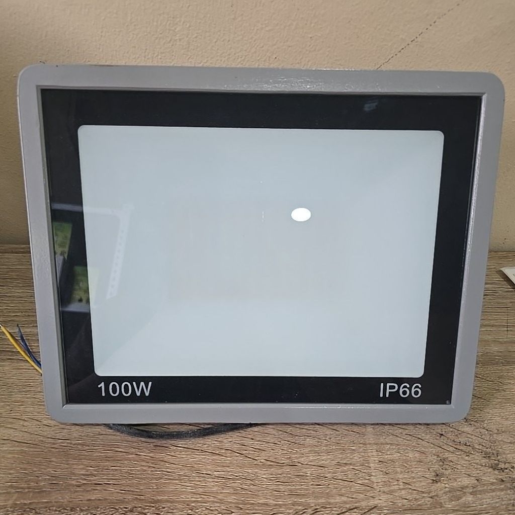 LAMPU SOROT LED 100 WATT IP 66 / LED FLOODLIGHT 100W IP66