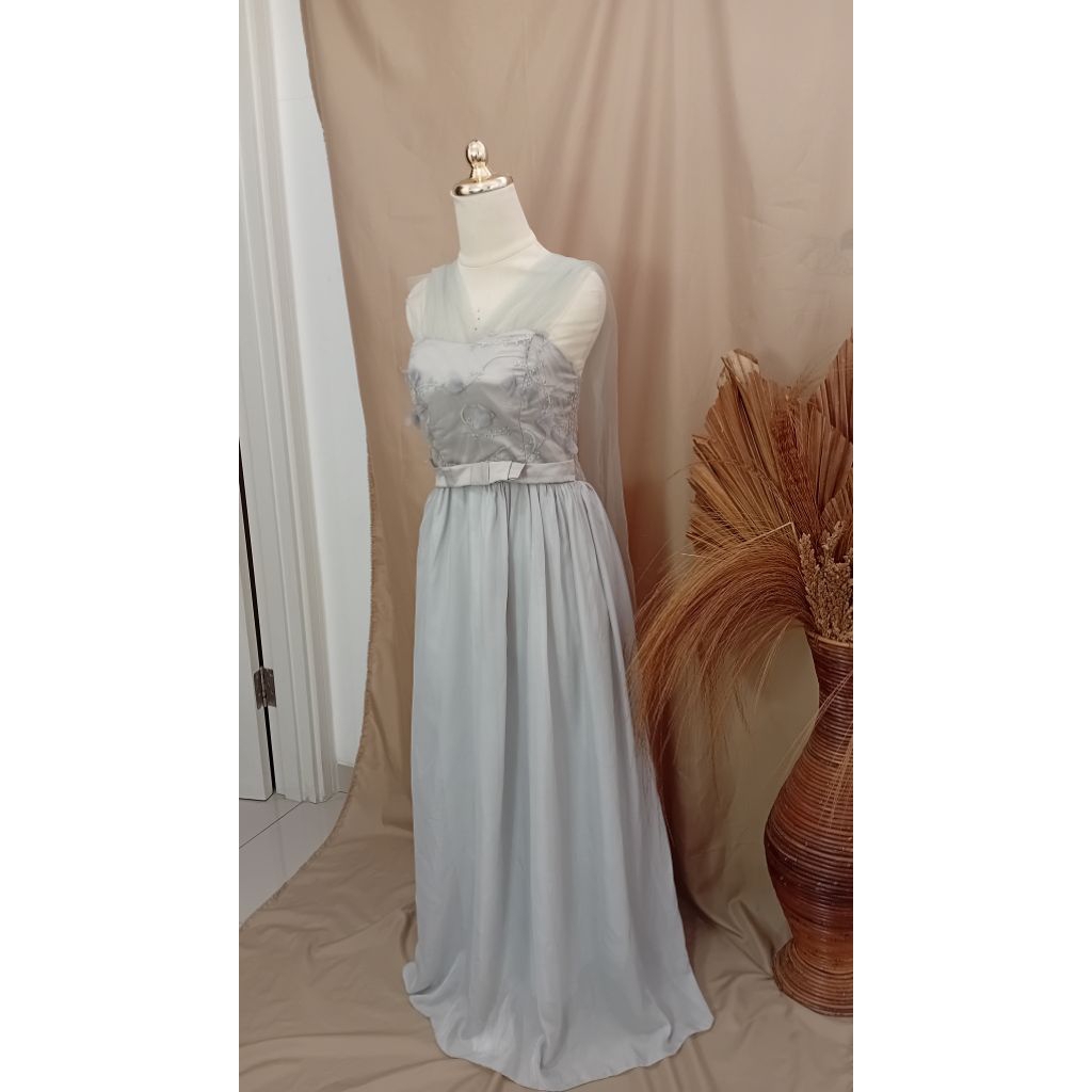 sewa gaun abu-sewa gaun mama- sewa gaun kelukeluarga