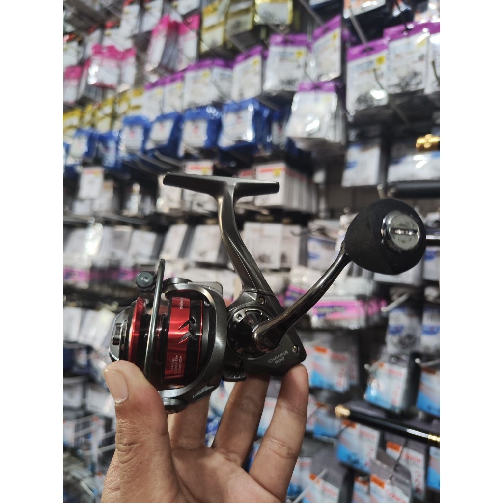 REEL SPINNING ORCA CHANNA 800