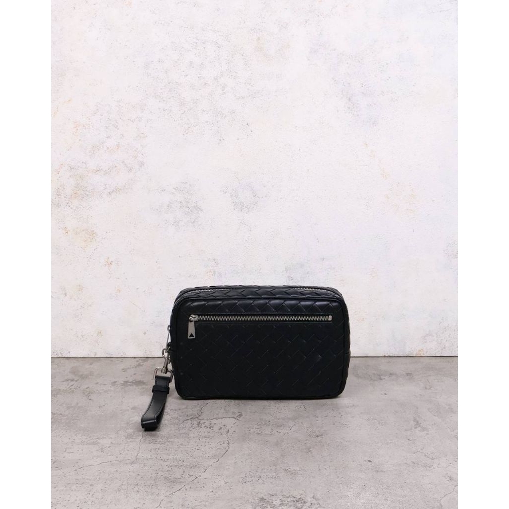Bottega Veneta Intrecciato Pouch With Wristlet Black Silver