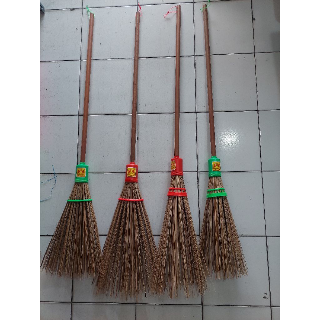 Sapu lidi halaman sapu taman 2 macan