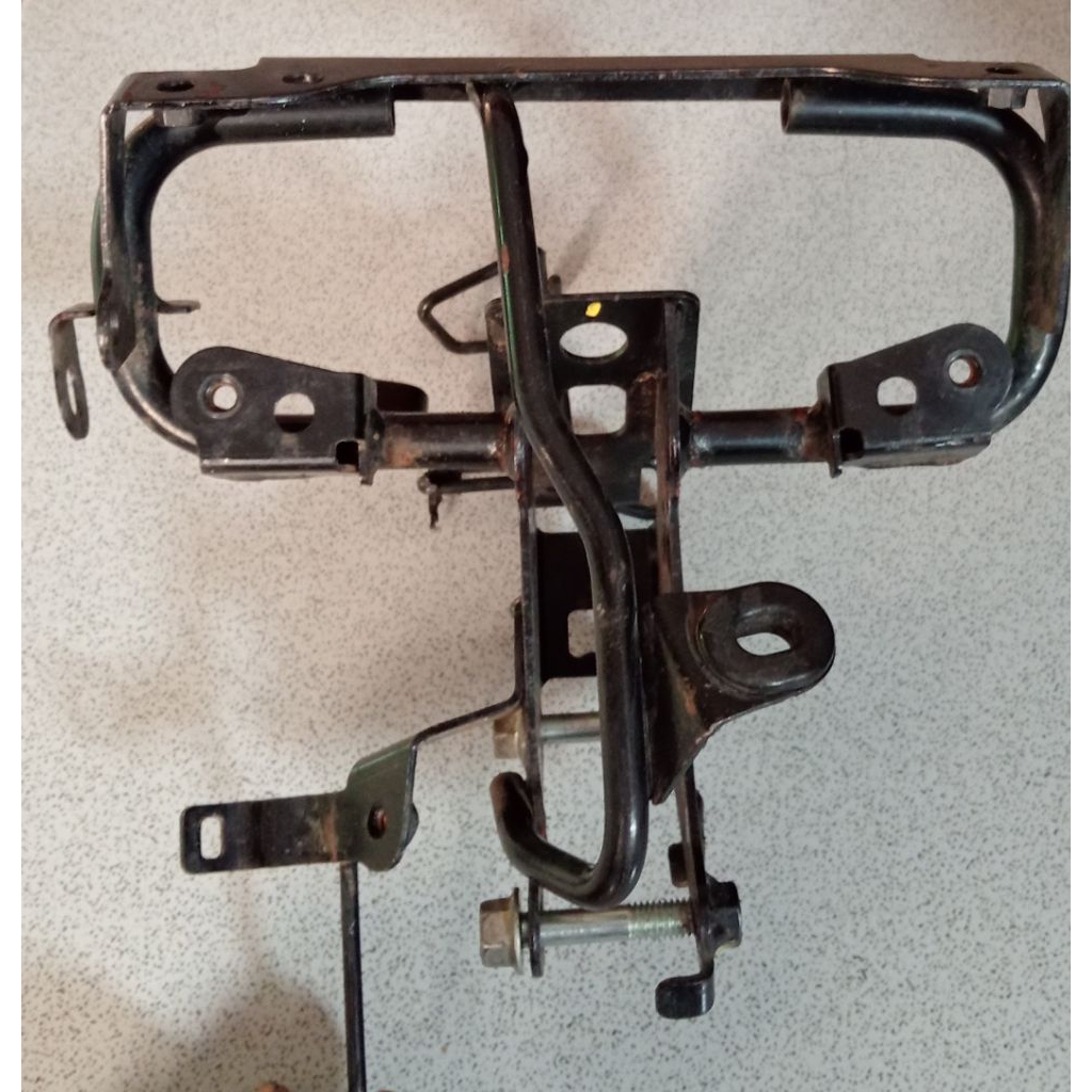 Breket dudukan tameng Yamaha Freego second original sesuai foto