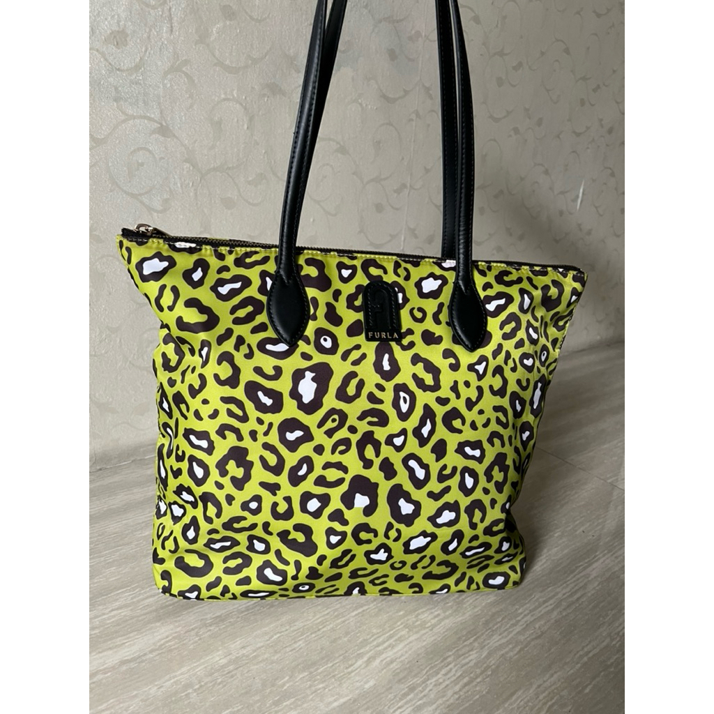 FURLA Tote Bag Authentic Original Preloved