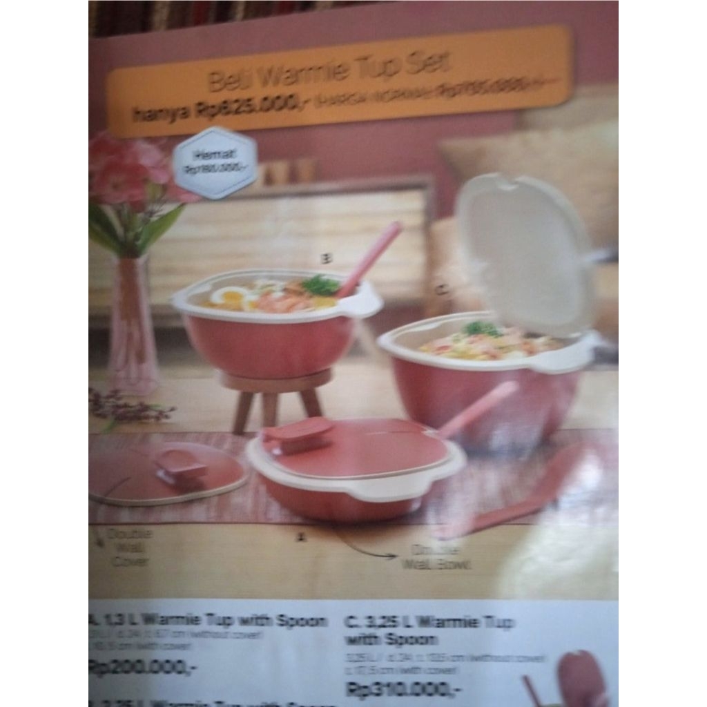 TUPPERWARE SET Warmie Tup