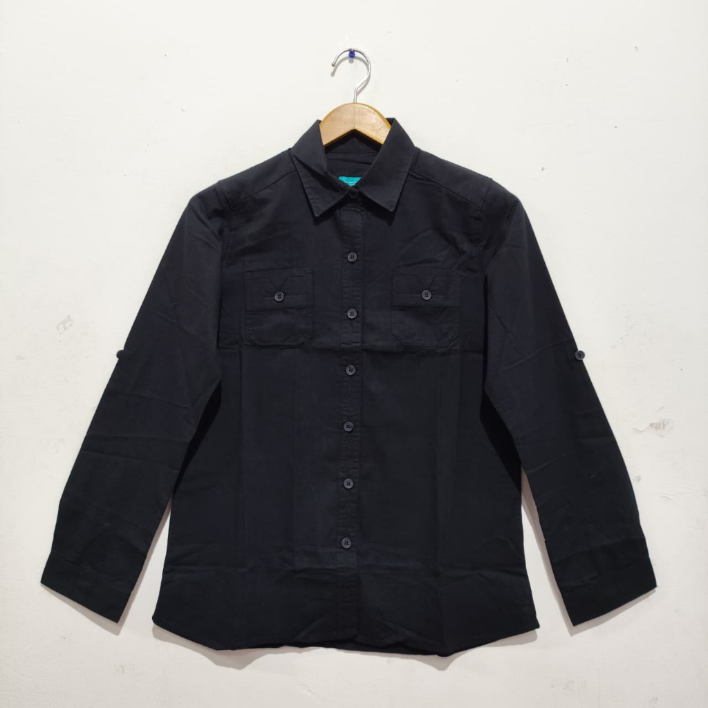 MCB Ladies Blus/Kemeja Wanita Atasan Hitam Polos Dua Saku Lengan Panjang MLBJ.5514113
