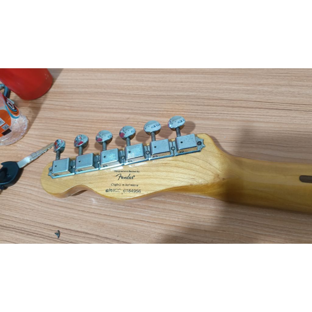 gitar squier classic vibe