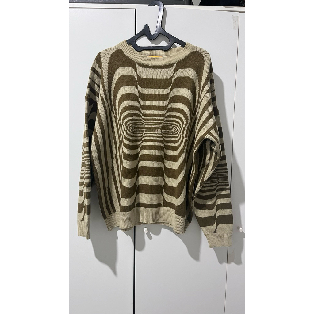 preloved playwithpattero teleport scape knitwear unisex sweater wanita pria  unisex sweater rajut