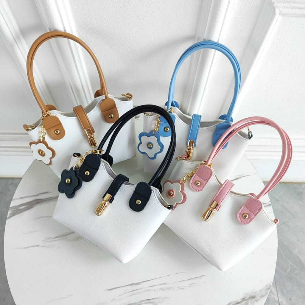 Tas Chika Wanita Lucu Unik Dengan Tali Panjang - Tas Wanita mini Lucu