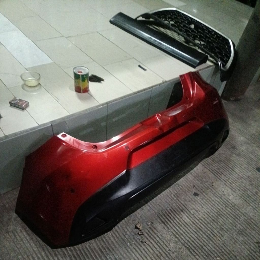 bemper belakang mazda 2 skayactiv