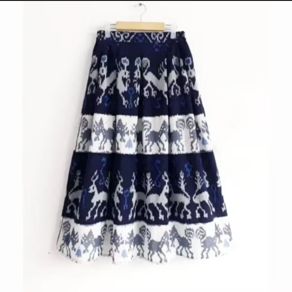 Rok Tenun payung Lipit Wiru Motif Etnik Panjang  Casual