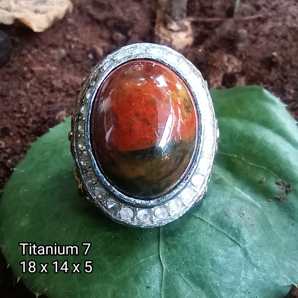 Akik Pancawarna Klawing.