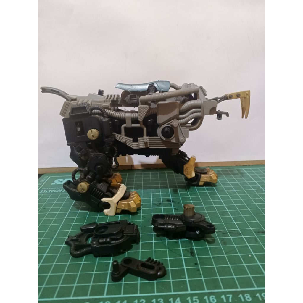 part robot zoids original Takara tomy
