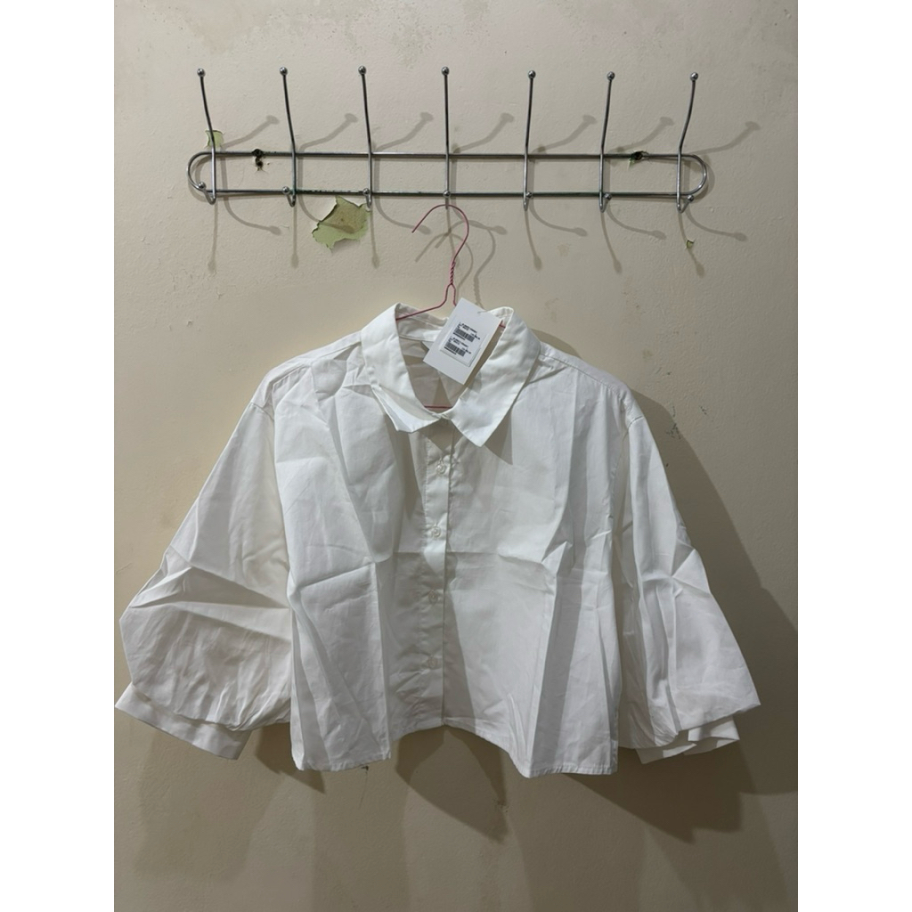 kemeja putih colorbox size L