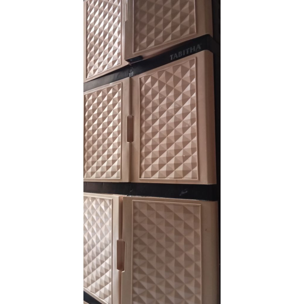 lemari plastik second