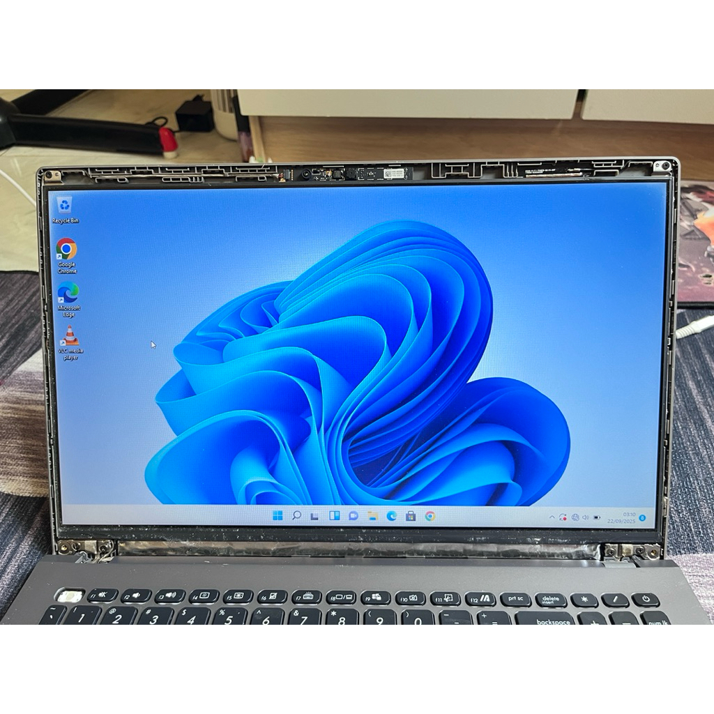 Lcd Laptop Asus X509 Second Bekas 15.6Inch HD 30Pin Minus Vignet Samar Mulus Tidak Korosi dan Jamur