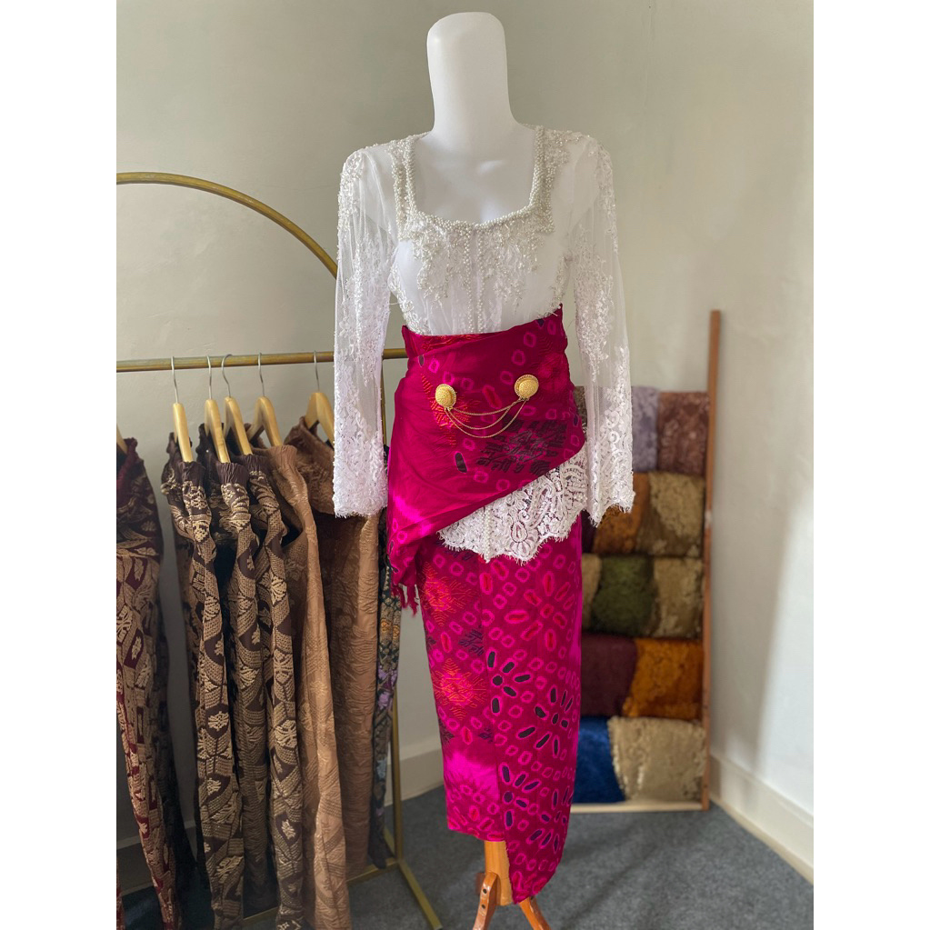 Kamen jumputan set selendang