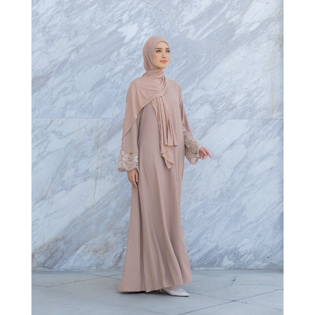 TUBITA - Lamara Lace Abaya