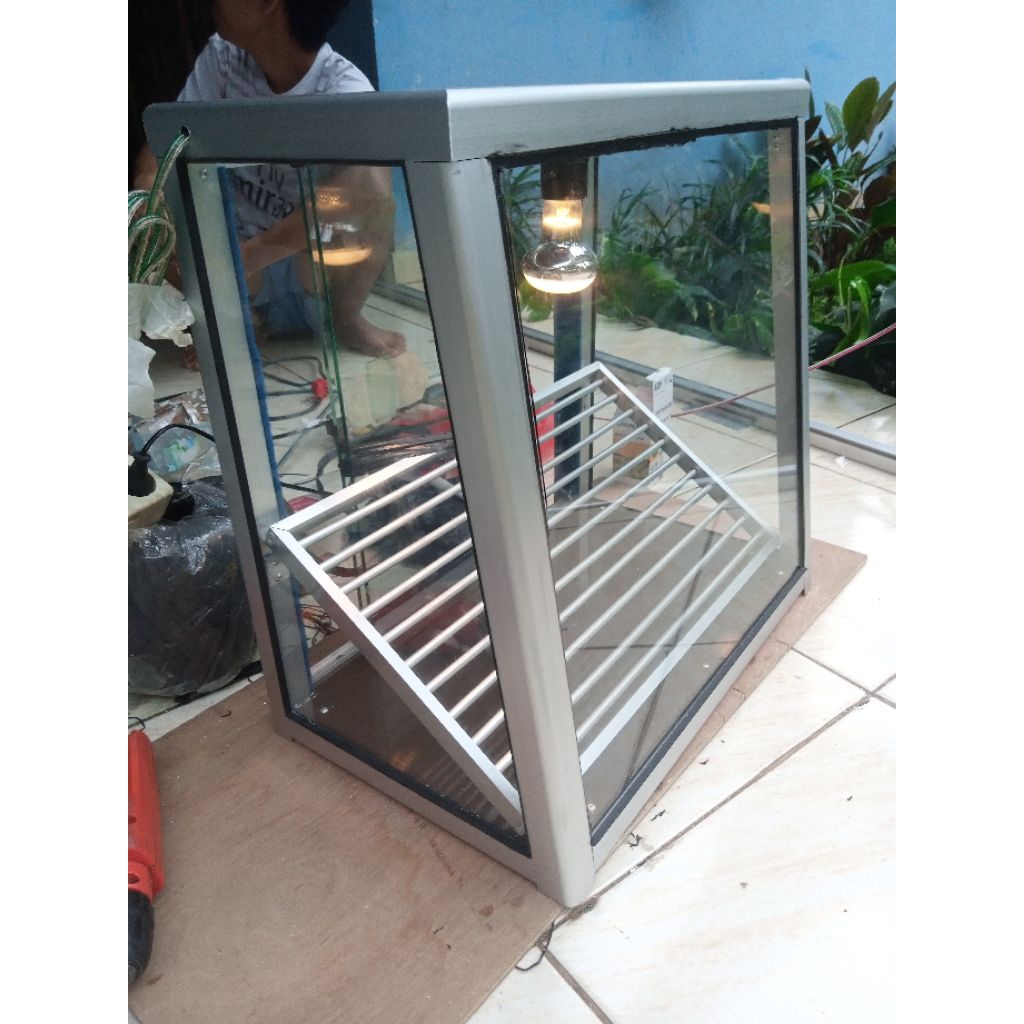 Etalase fried chicken, ayam geprek, mini chicken