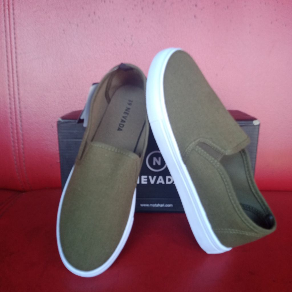 Sepatu Nevada original matahari sale size 39