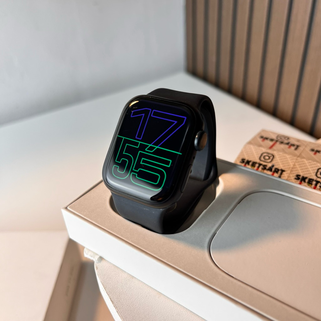 Apple Watch Series 8 41mm Black iwatch Battery Health 90%