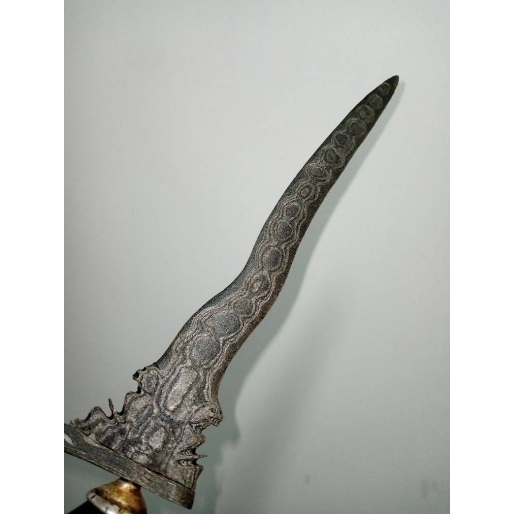 Keris Jangkung Omyang Jimbe Pamor Melati Tumpuk